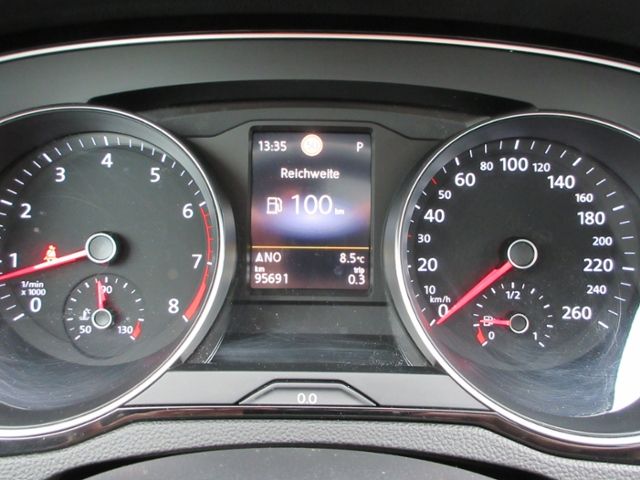 Passat Variant 2.0 TSI 272 PS 4M DSG R-Line PANO