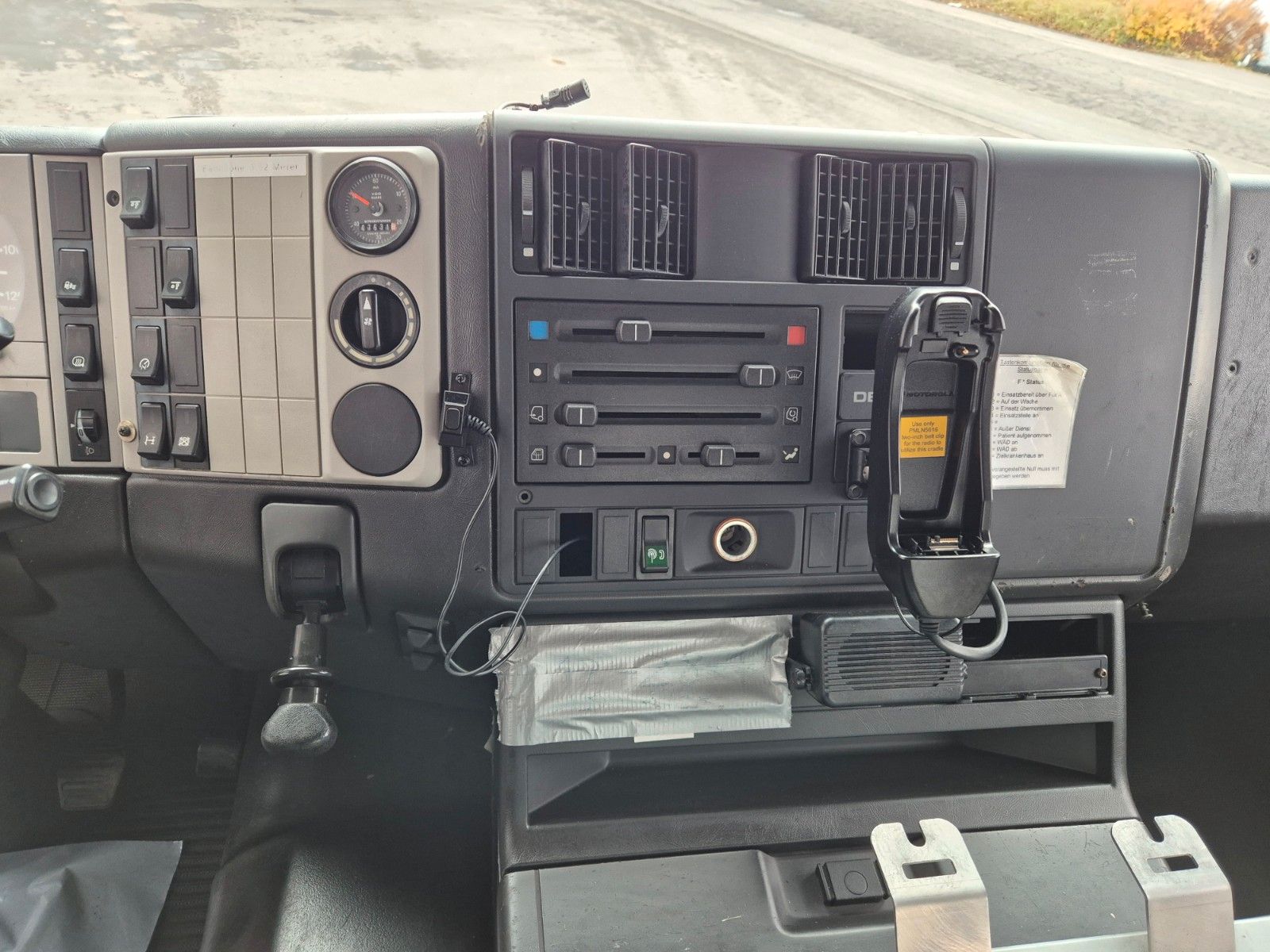 Fahrzeugabbildung MAN FE 26.360 LF 8 Löschfahrzeug