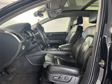 Audi Q7 - 11