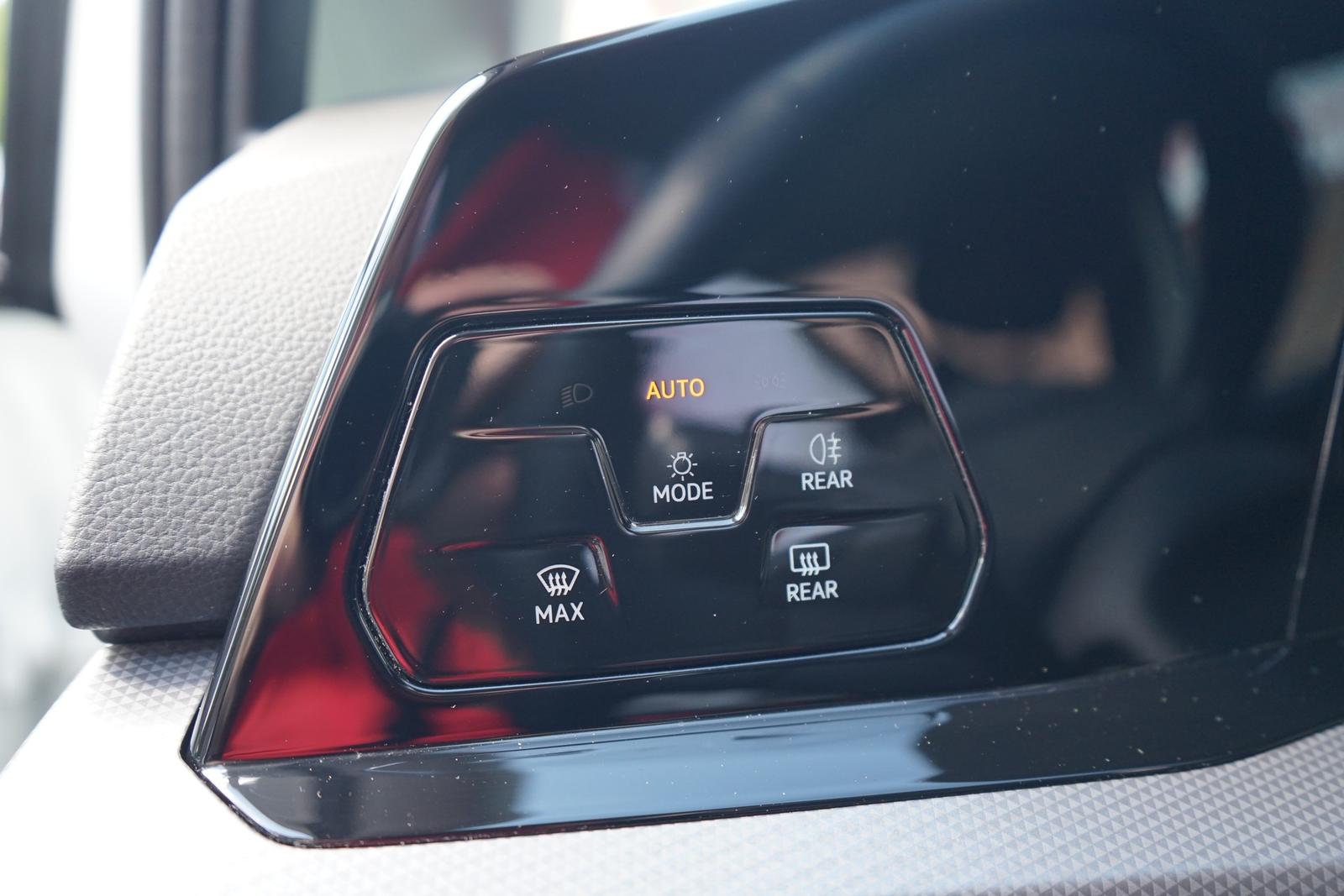 Volkswagen Golf VIII 1.0 Active LED Navi Sitzheizung PDC, миниатюра 27