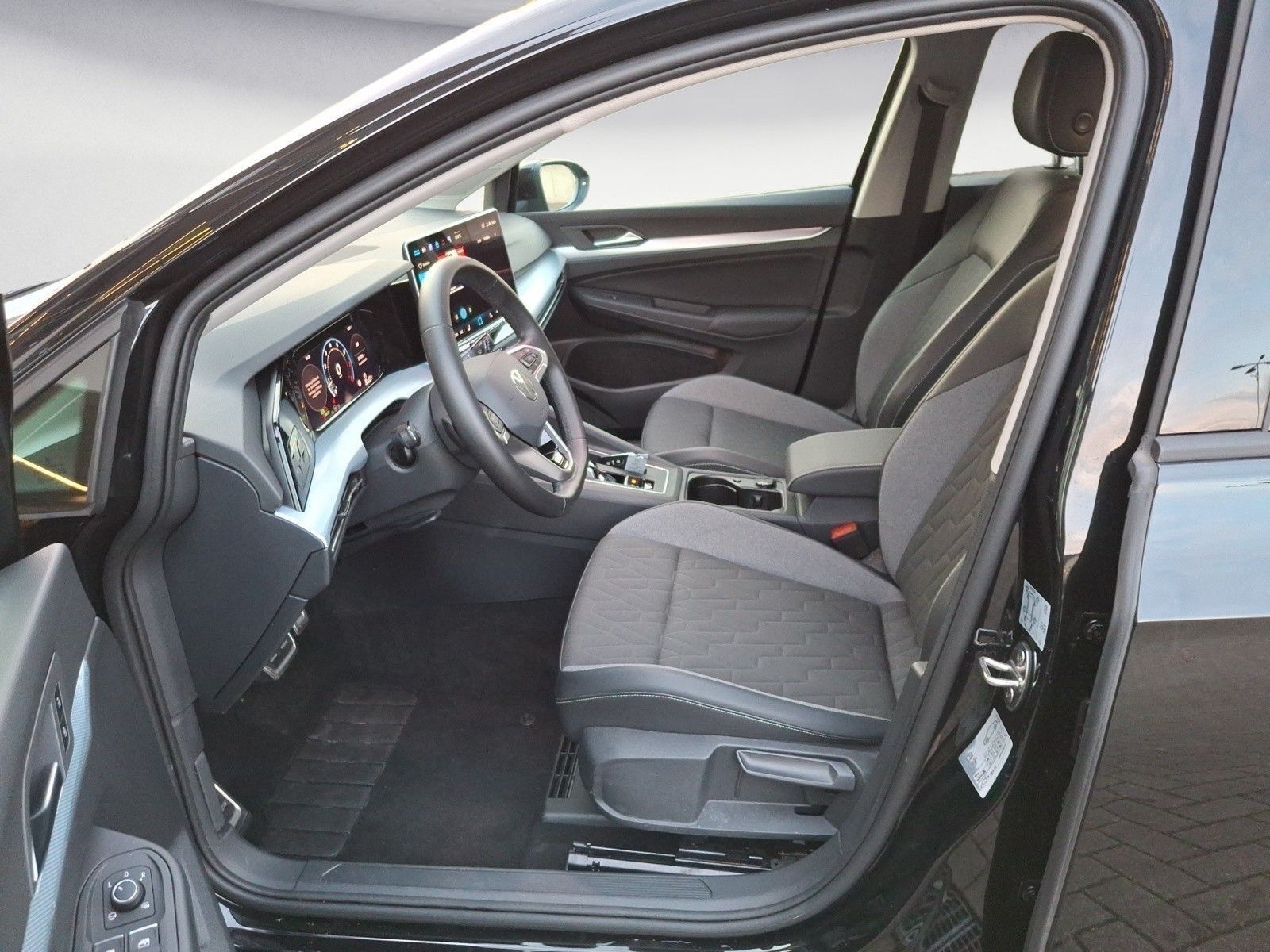 Volkswagen Golf - Bild 8