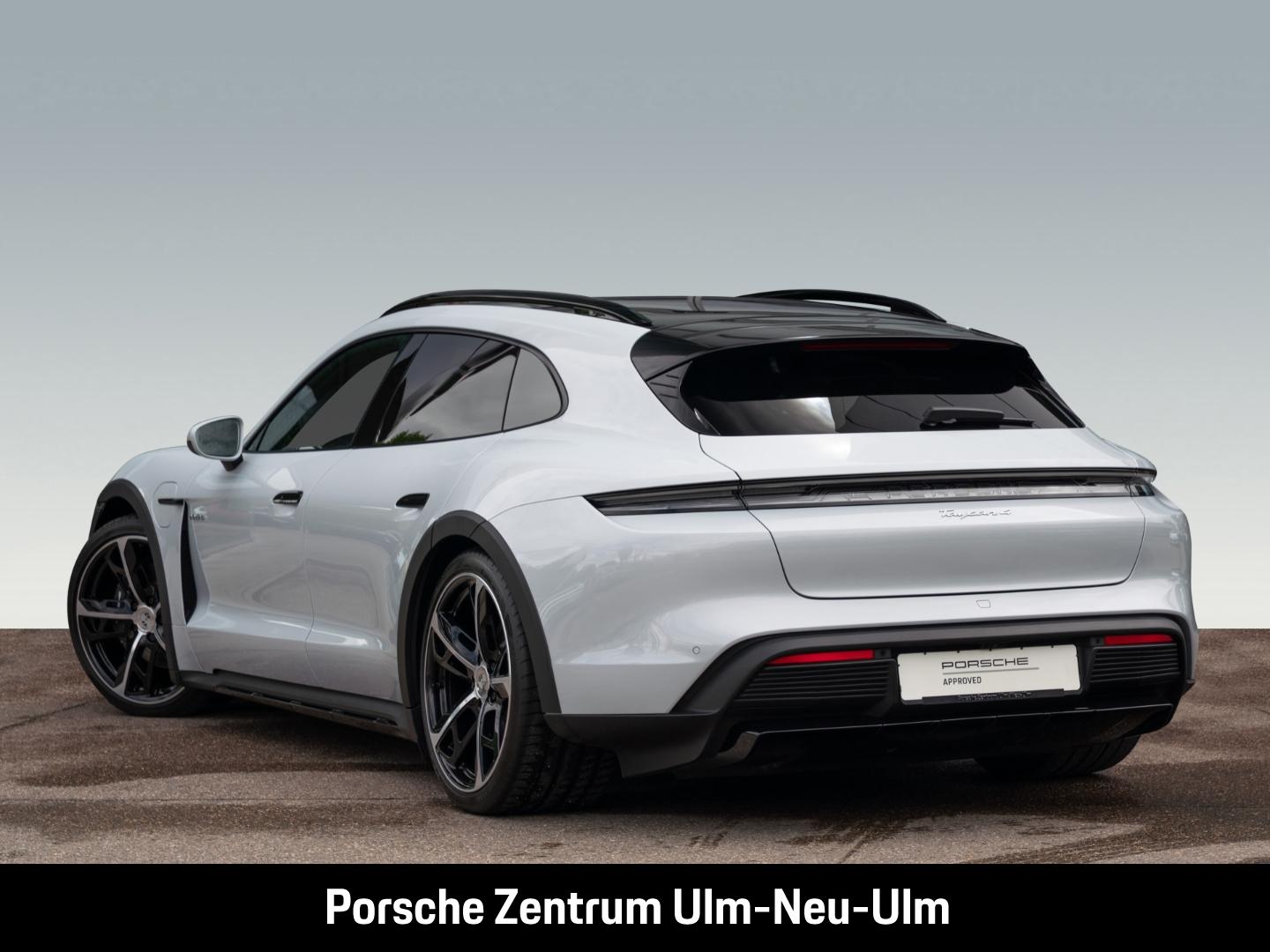 Porsche Taycan 4 Cross Turismo BOSE 21-Zoll Panoramadach