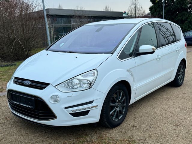 Ford S-MAX Titanium X*Leder*Navi*Xen.*PDC*Kam.*7Sitze