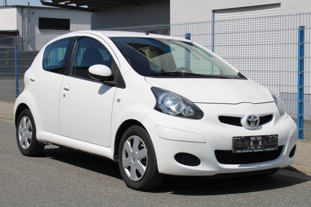 Toyota Aygo (X)