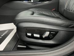 BMW 520d TOURING xDrive M PAKET /89tKM / 2023/ 1.H BMW 520d TOURING xDrive M PAKET /89tKM / 2023/ 1.H