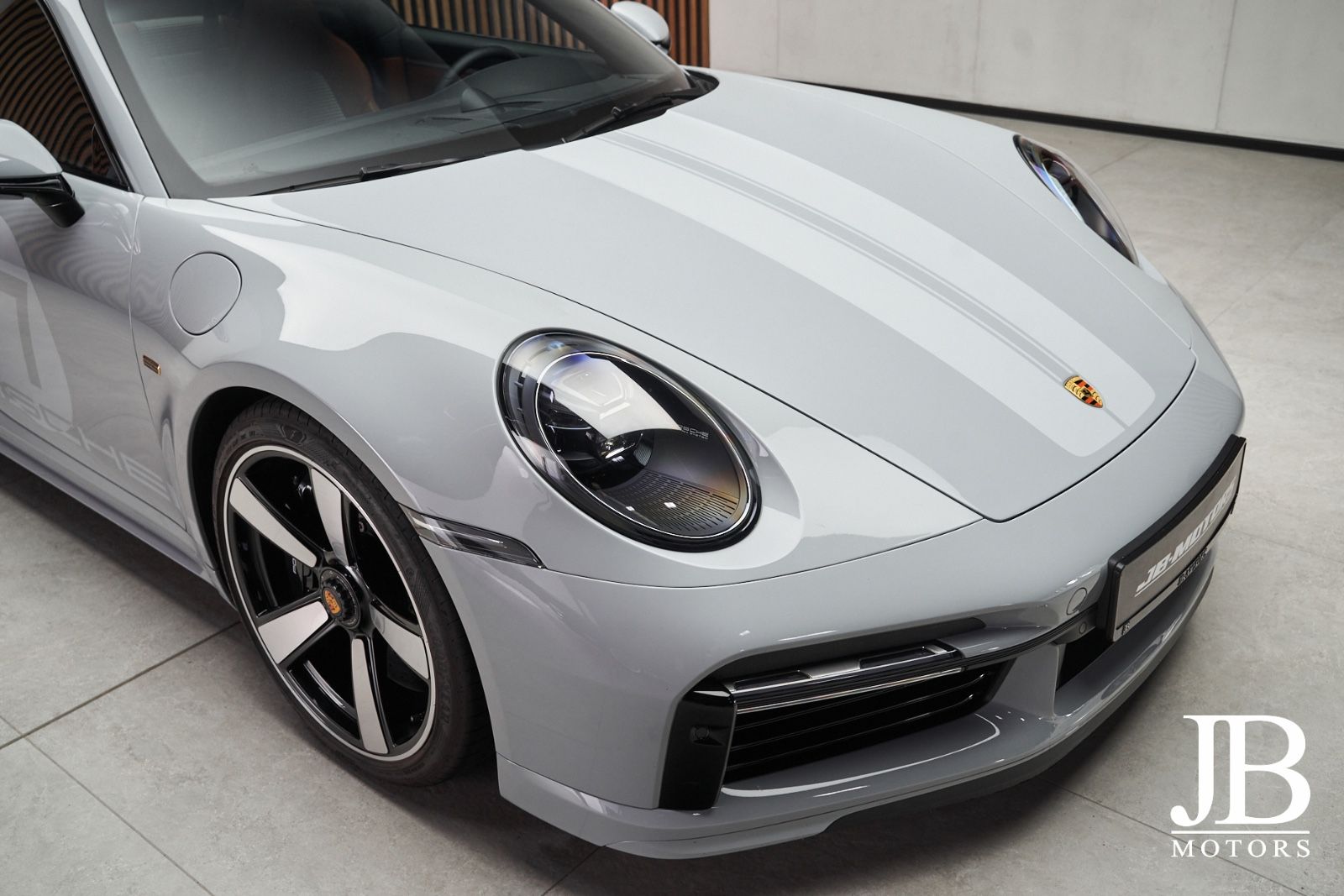 Fahrzeugabbildung Porsche 992 Sport Classic Burmester Lift Cognac 360° LED