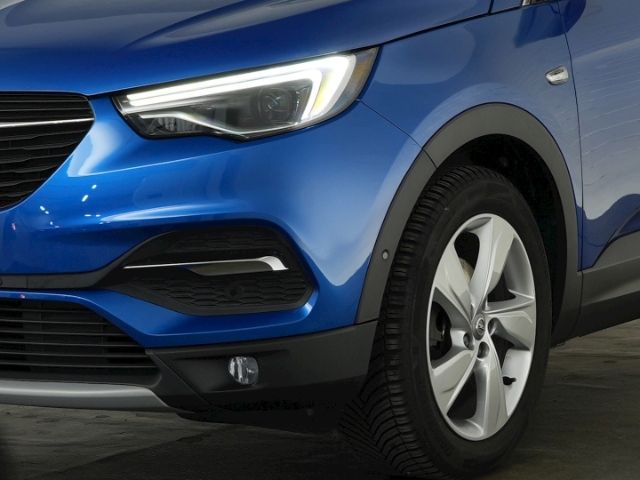 Grandland X INNOVATION AT+NAVI+RÜCKFAHRKAMERA+PA