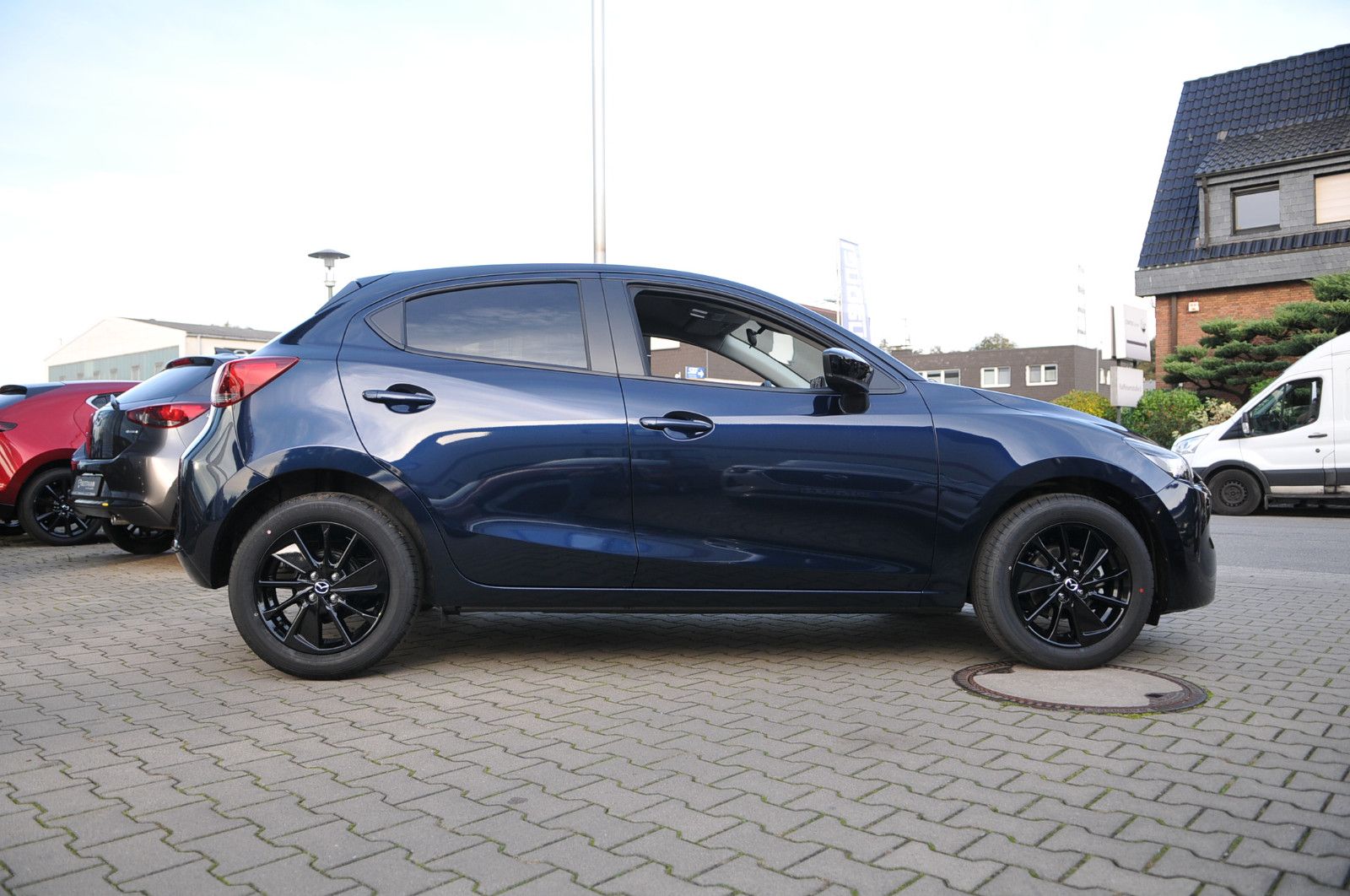 Mazda 2 - Bild 8