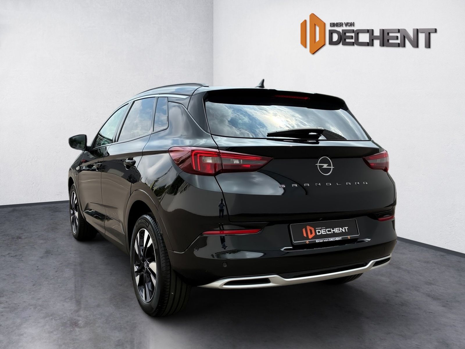 Fahrzeugabbildung Opel Grandland 1.2 Turbo Elegance 360,KlimaA,LED,Navi