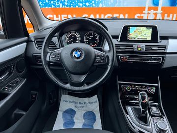 BMW 216 Gran Tourer - 11