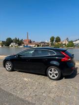 Volvo V40 D2 Powershift Momentum Momentum - Volvo V40 mit Diesel-Antrieb: Standheizung