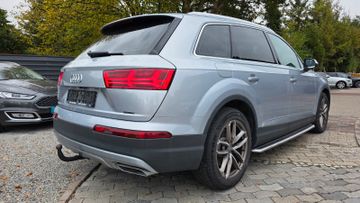 Audi Q7 - 4