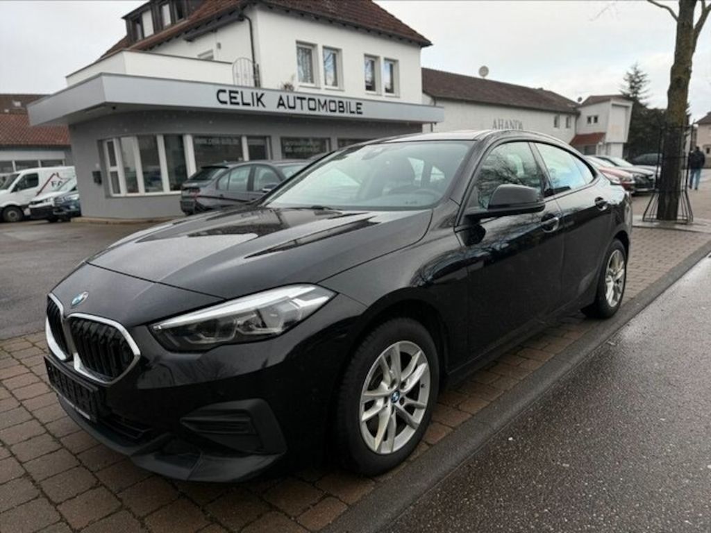 BMW 218d Gran Coupe Advantage Panorama Navi