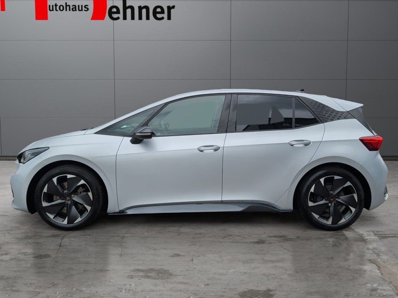 Cupra Born 231PS/62kWh TECH M+PILOT M+PRIVACY+CARGO+SH imagem 3