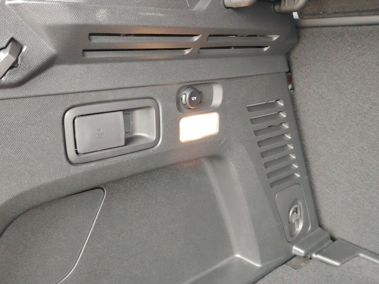 Fahrzeugabbildung Peugeot 3008 Allure Pack