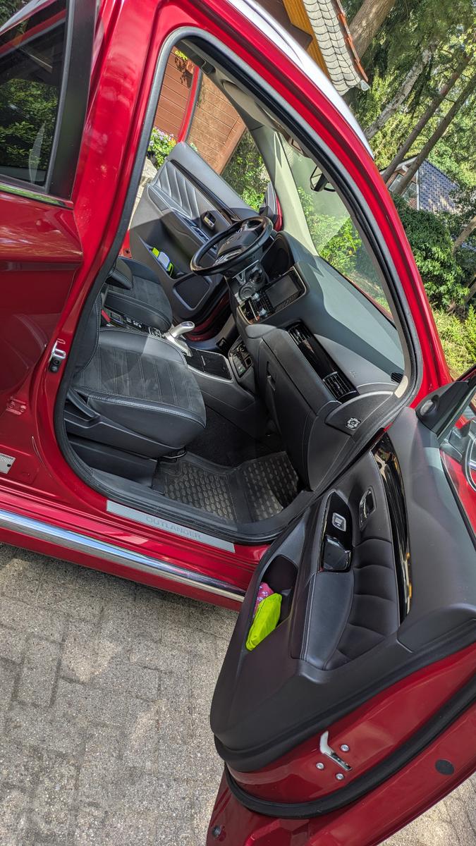 Mitsubishi Outlander PHEV PLUG-IN HYBRID 4WD Basis Spirit