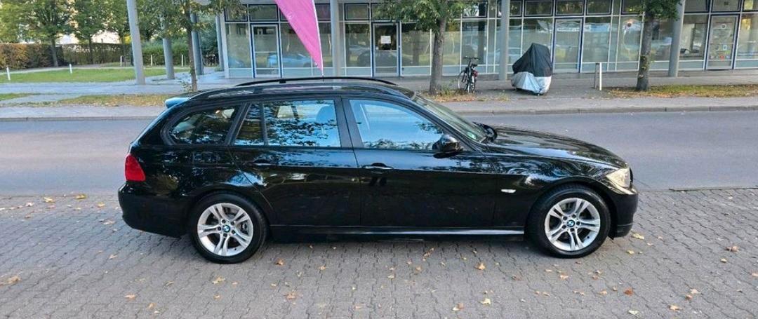 BMW 320 2009 — photo 6
