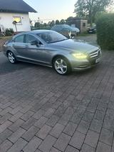 Mercedes-Benz CLS 350 BlueEFFICIENCY - - Mercedes-Benz CLS 350: Blueefficiency