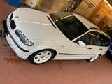 BMW Bmw 320 D Touring  Volleder Rostfrei - BMW 320 aus 2002: Kombi, D