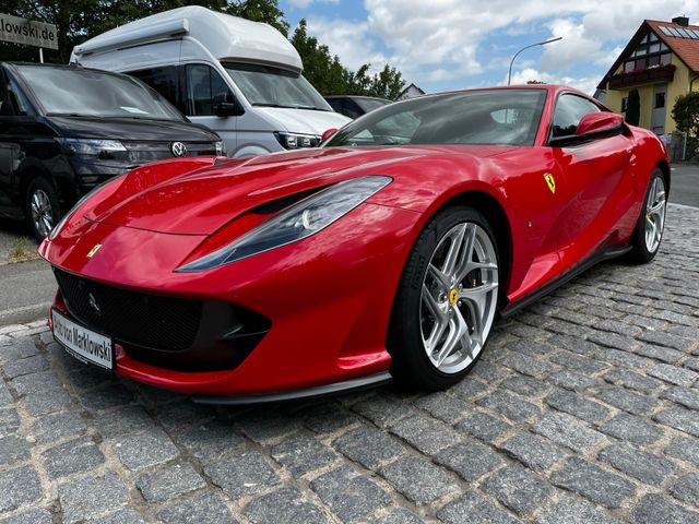 Ferrari 812 6.5 V12 Superfast Liftsystem VA Kamera