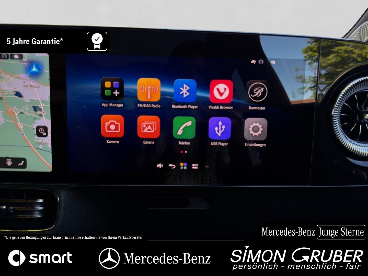 Fahrzeugabbildung Mercedes-Benz CLA 350 4M Shooting Brake AMG Burm Superscreen