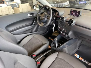 Audi A1 attraction *Klimaauto.*Sitzheizung*TÜV0327*