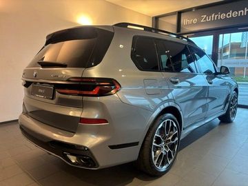 BMW X7 - 4