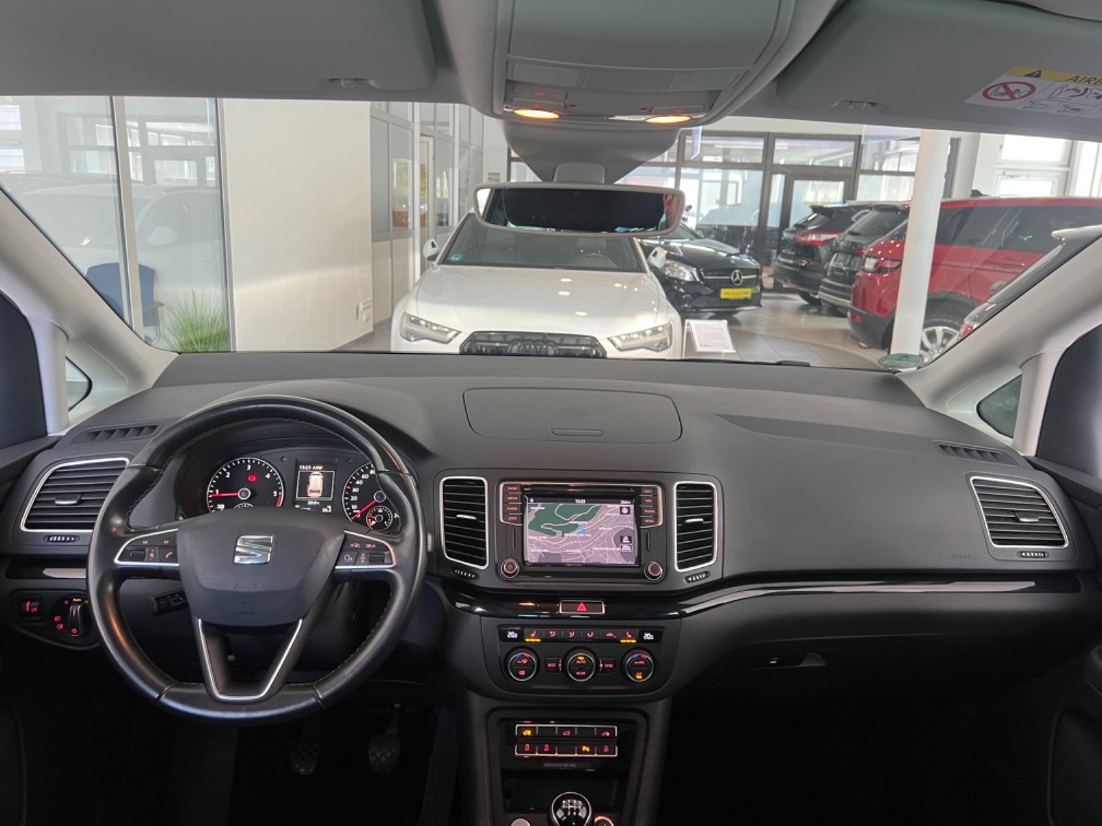 Fahrzeugabbildung SEAT Alhambra 2.0 TDI Style Allrad 4x4 * 7.SITZE *