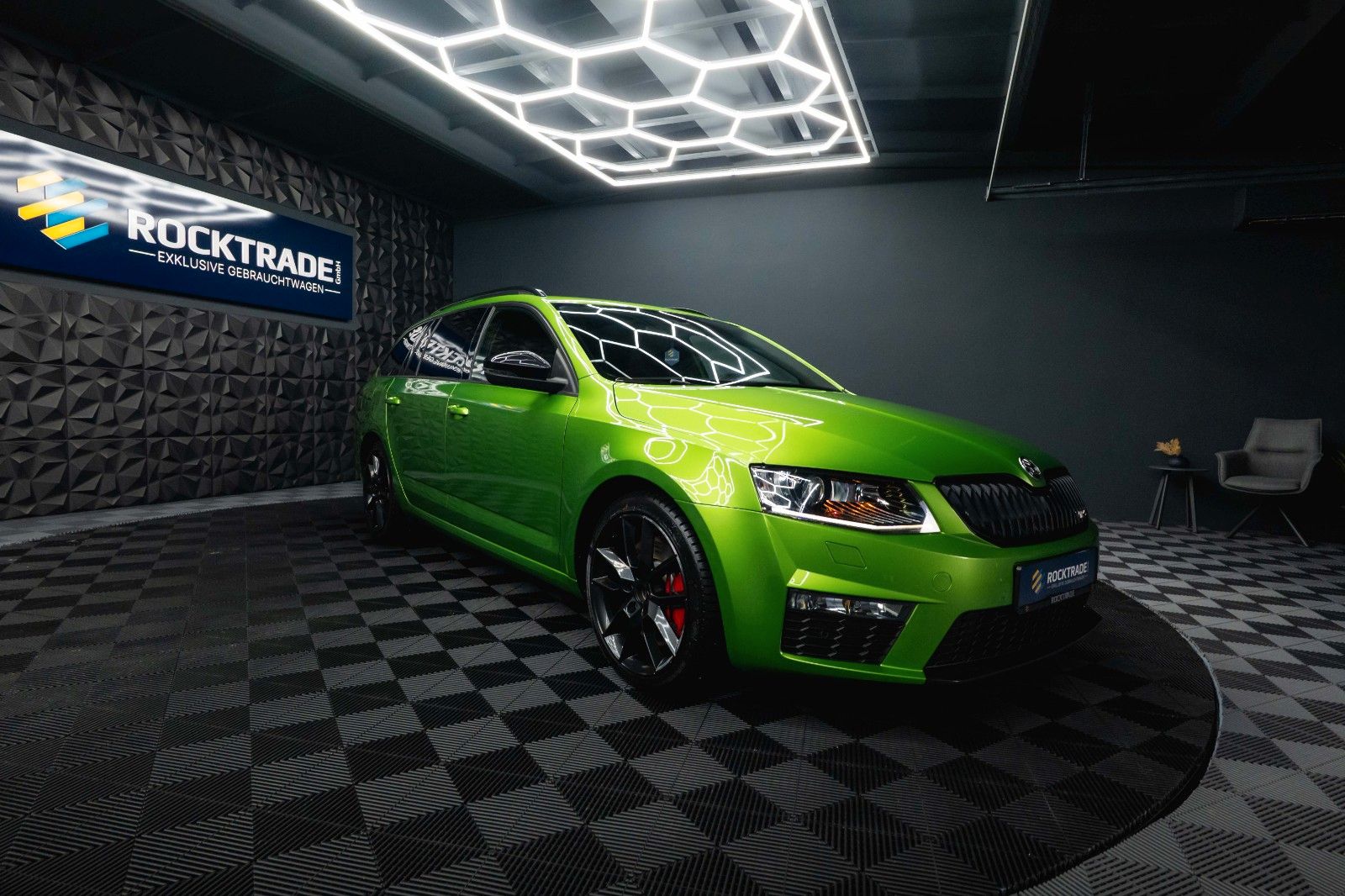 Fahrzeugabbildung SKODA Octavia Combi RS Performance *1.Hand*LED*CarPlay