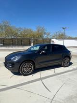 Porsche Macan GTS - Pano, Chrono, Approved, Bose, AHK  - Porsche: Approved