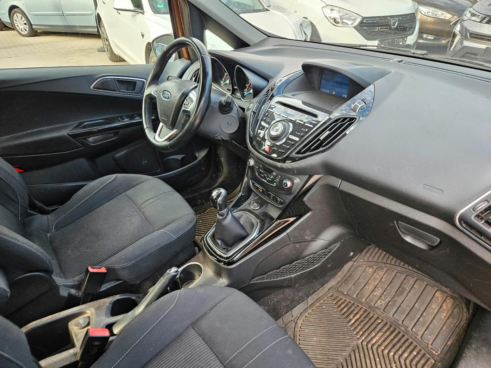 Ford B-MAX 2014 — photo 9