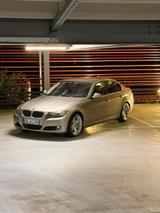 BMW E90 330d LCI  300PS  Sportbremse  Top ... - BMW 330: 330d E90