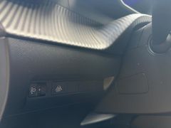 Foto Nummer 13: PEUGEOT 208