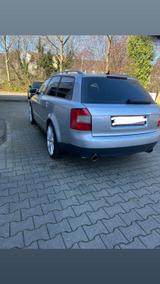 Audi A4 2.4l V6 - Audi A4 aus 2003: Kombi
