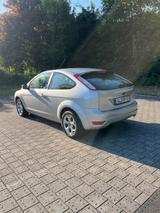 Ford Focus 1,6 Sport Sport - Ford Focus aus 2009: 1.6