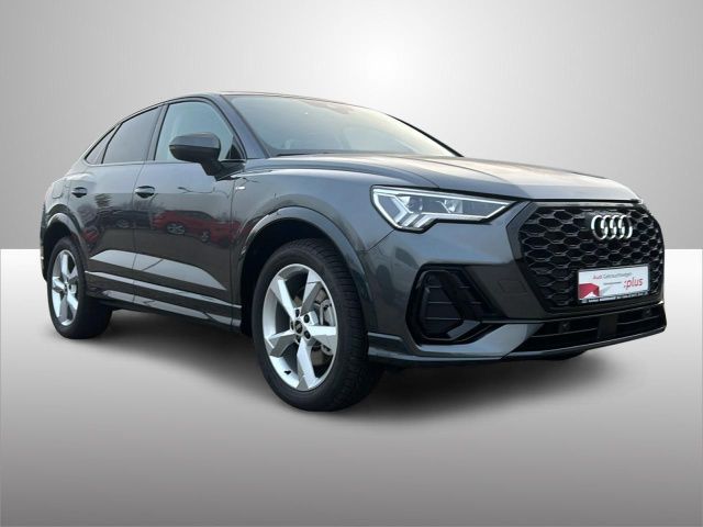 Q3 SPORTBACK 45 TFSIe S-TRONIC