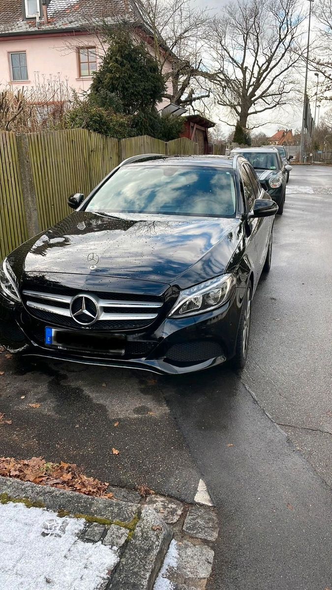 MERCEDES-BENZ C 200