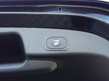 Bild 11 Ford Focus Turnier ST-Line X LED B&O Winterpaket