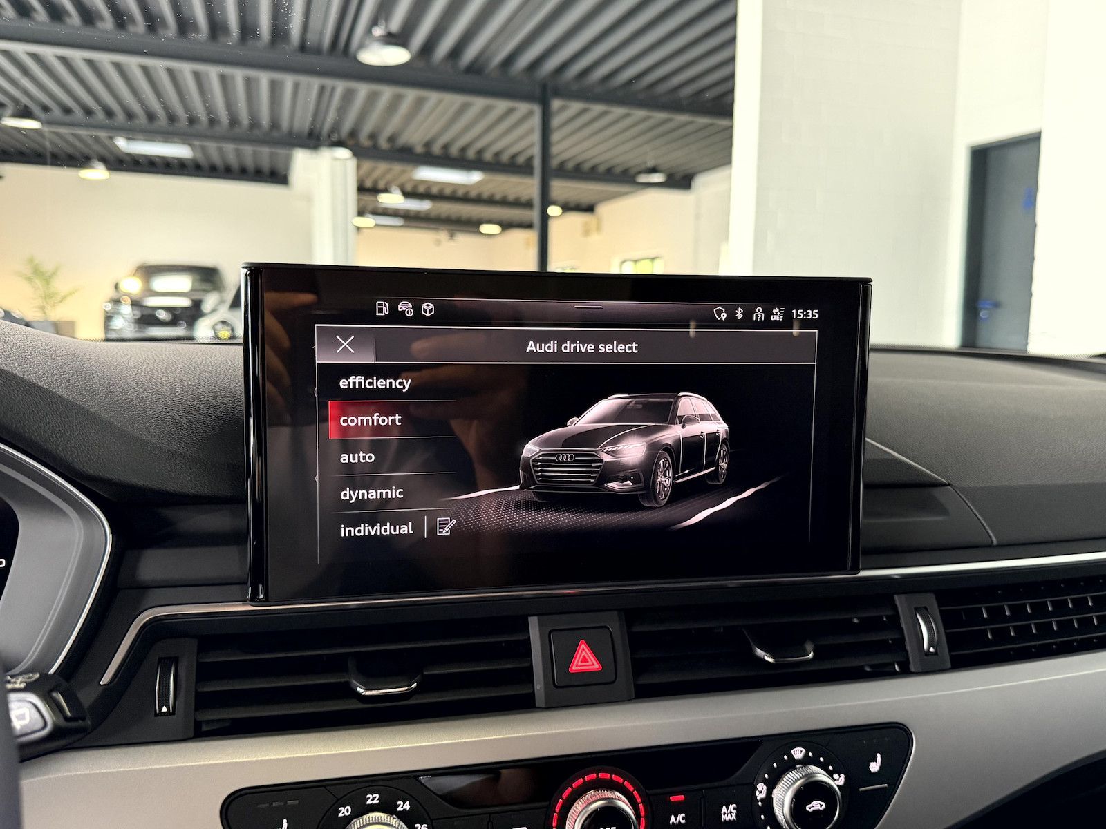 Audi A4 45TFSI S Line Competition Edition Plus Matrix foto 17