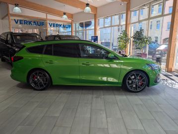 Ford Focus Turnier ST X