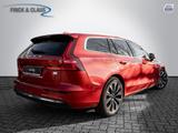 Volvo V60 T6 AWD Plus Bright - rote Volvo V60