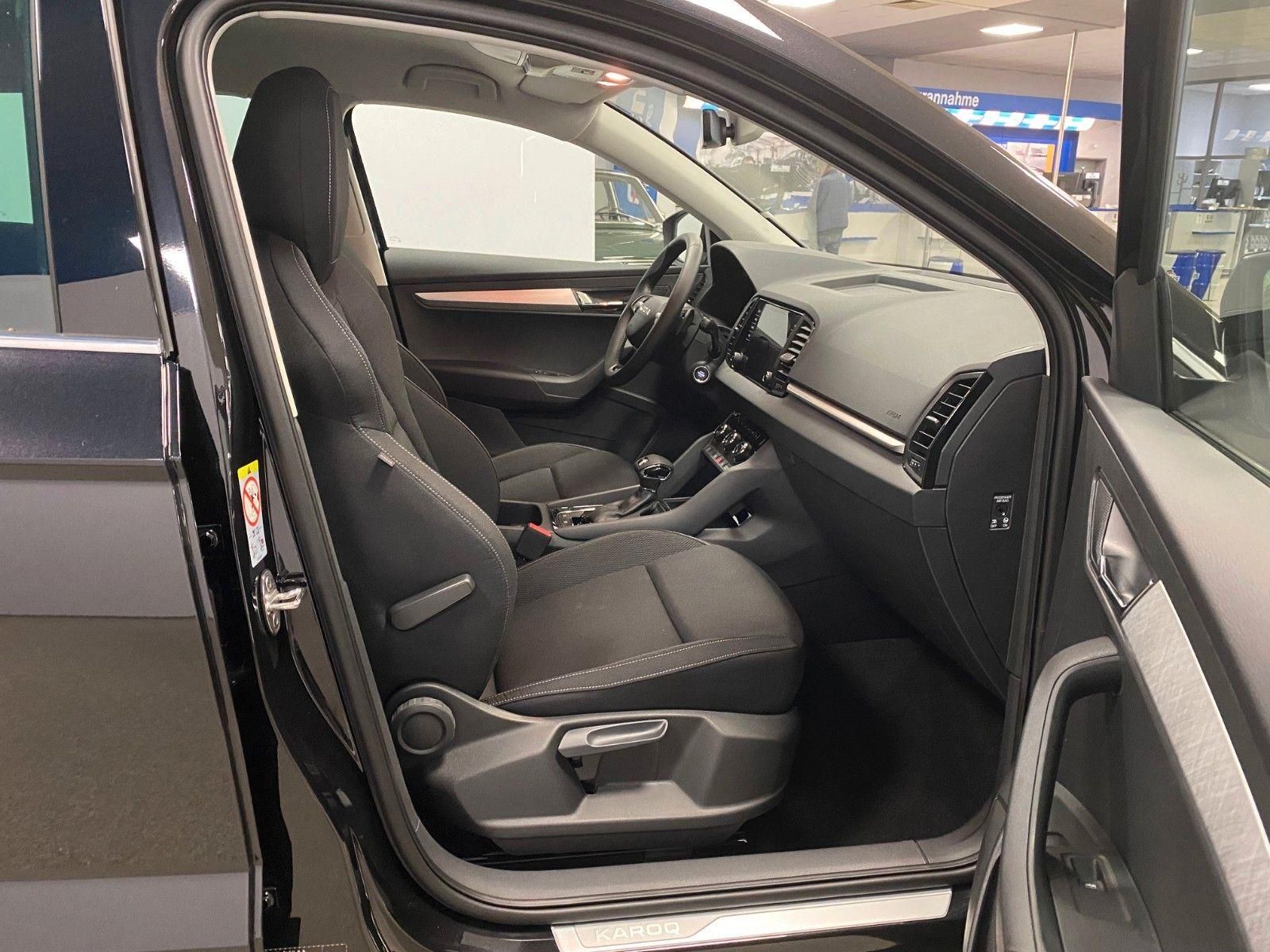 Fahrzeugabbildung SKODA Karoq 1.5 TSI DSG Selection+ACC+2030 Garantie+BC