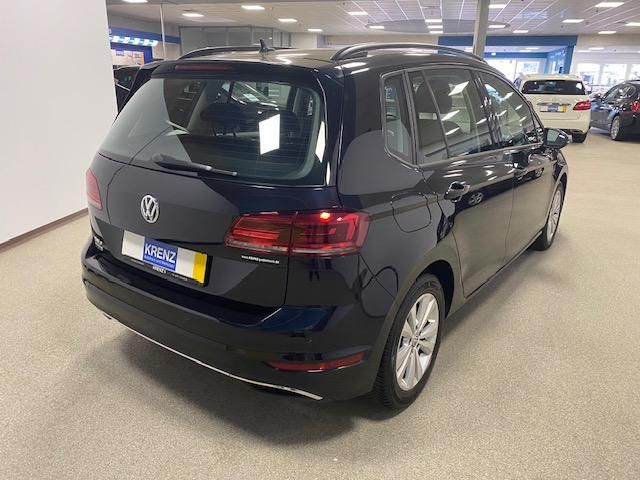 Fahrzeugabbildung Volkswagen Golf Sportsvan 1.5 TSI Comfortline+APP+ACC+KAMER