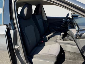 Skoda Fabia - 8