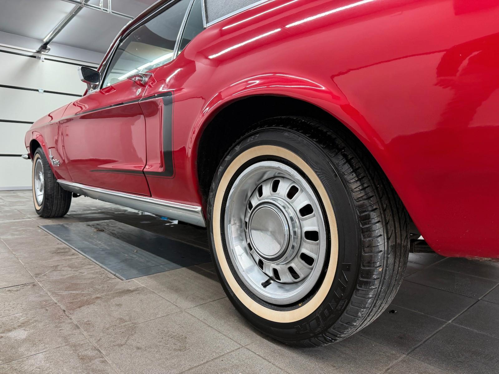 Ford Mustang Coupé 289 4.7 V8 194ch - Imatriculation collection - Flowmaster - Révision complète