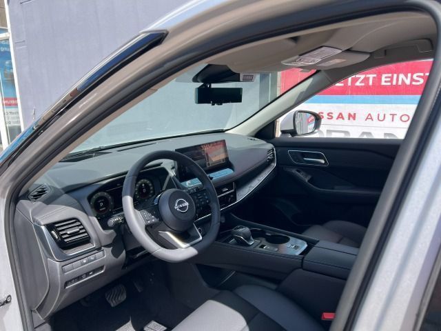 Fahrzeugabbildung Nissan X-Trail 1.5 VC-T Tekna Xtronic Leder*HUD*AFA*19`