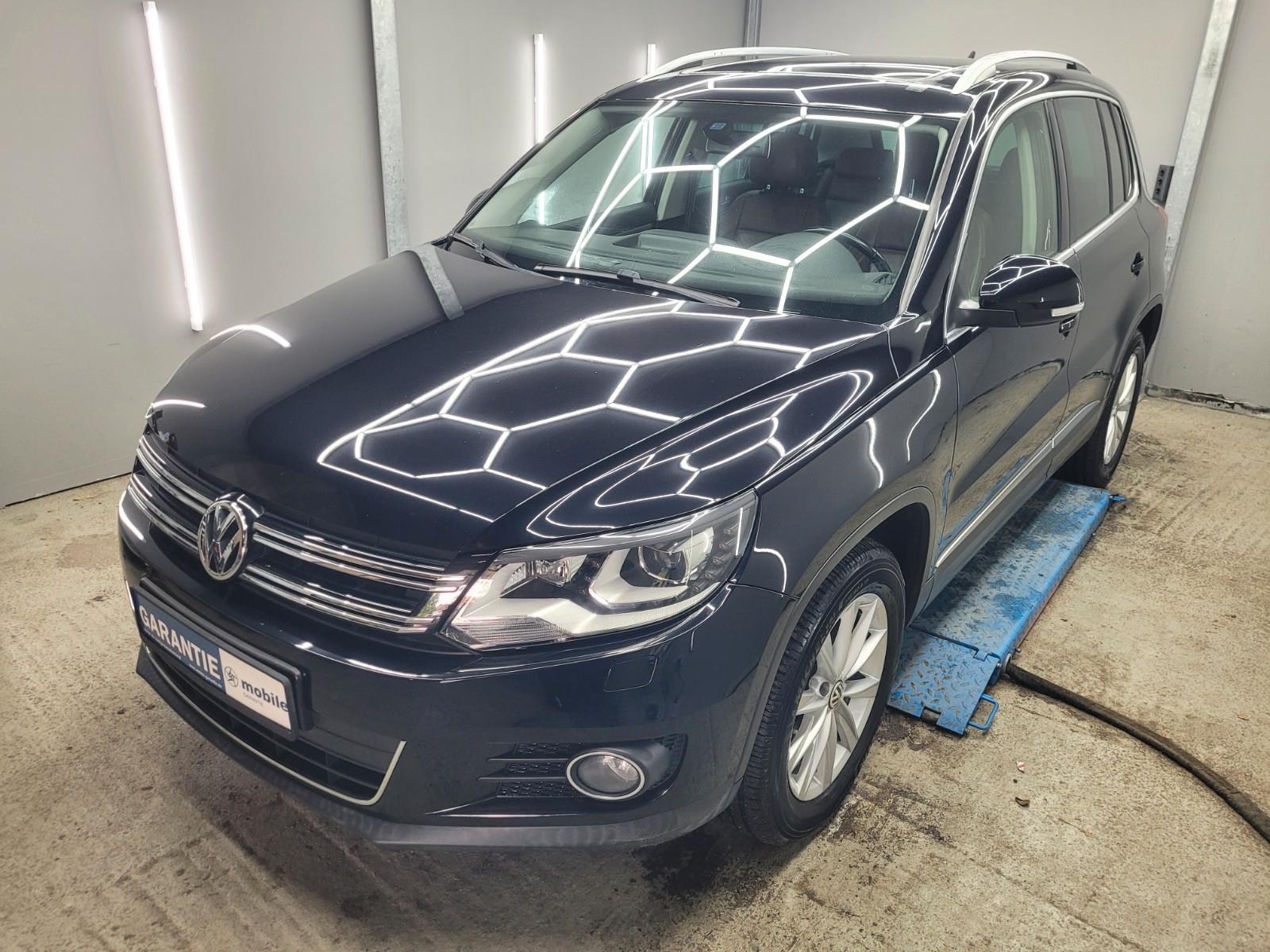 Volkswagen Tiguan 2.0 TDI Sport & Style *4Motion* *DSG*
