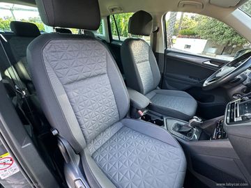 Volkswagen Tiguan - 10