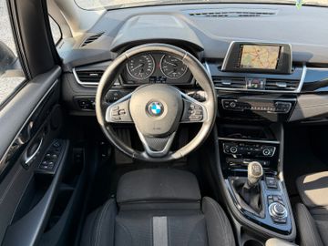 BMW 218 Gran Tourer - 4