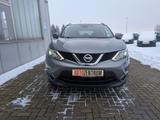 Nissan Qashqai 1.6 dCi X-Tronic TEKNA AHK PANO 19* ALU  - Nissan Qashqai: Automatik, Tekna